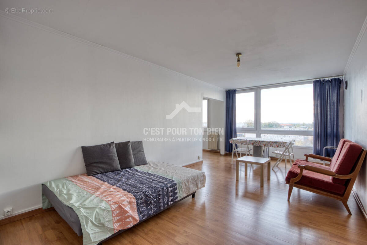 Appartement à LEZENNES