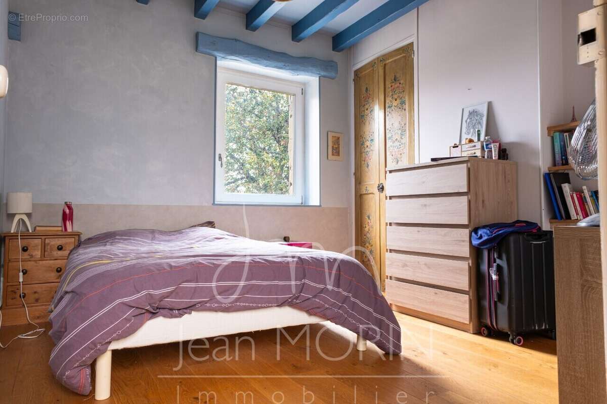 Maison à SAINT-BARDOUX