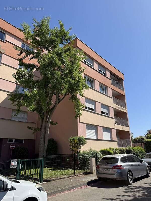 4p 94m² Avec Balcon Ouest et garage - photo 2