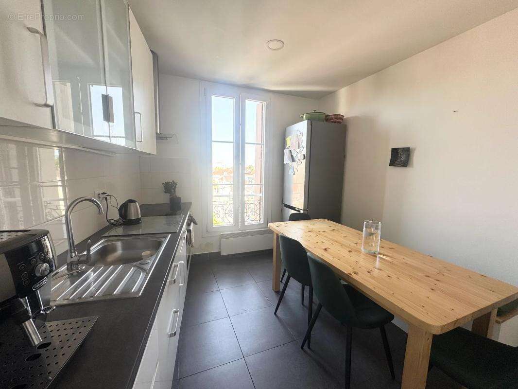 Appartement à BOIS-COLOMBES