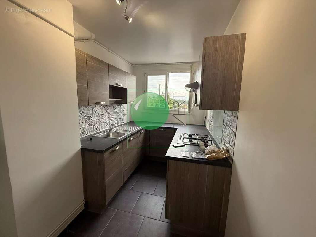 Appartement à BALLANCOURT-SUR-ESSONNE