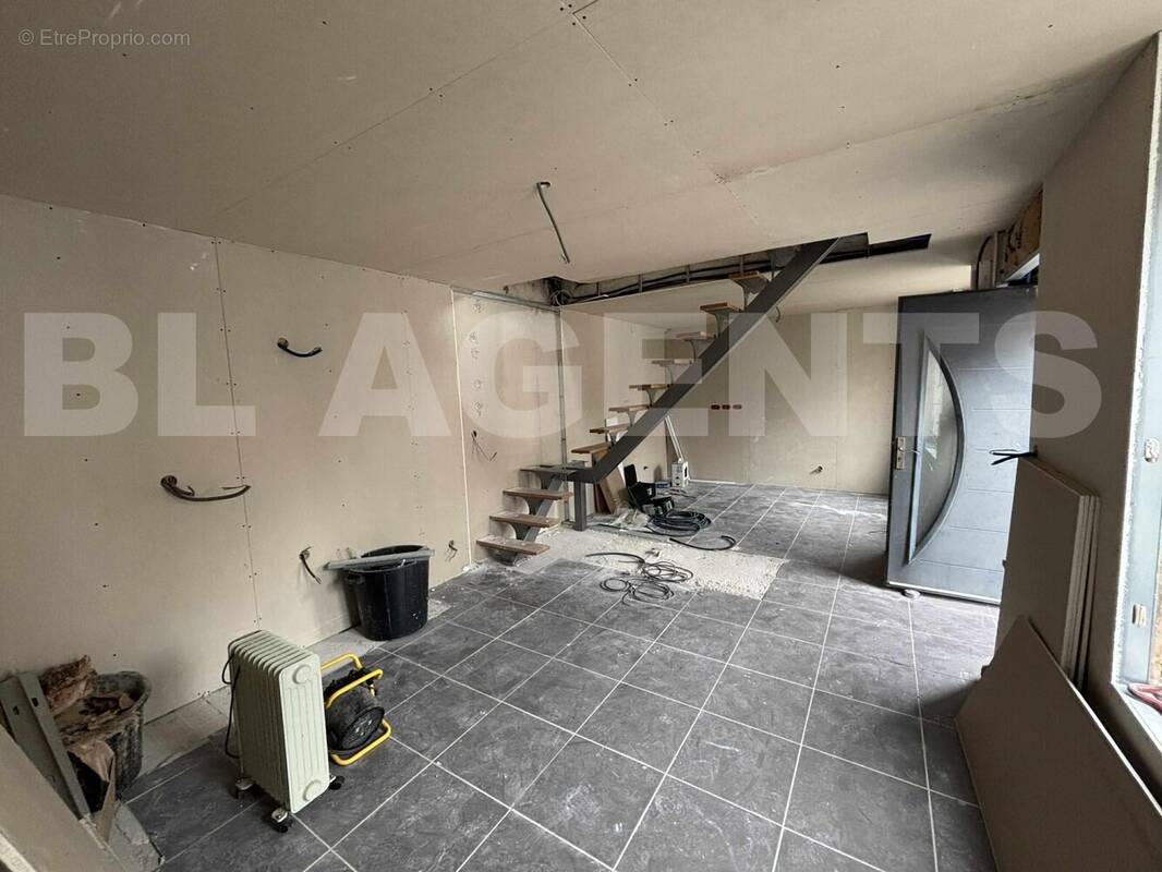 sejour - Maison à CARIGNAN