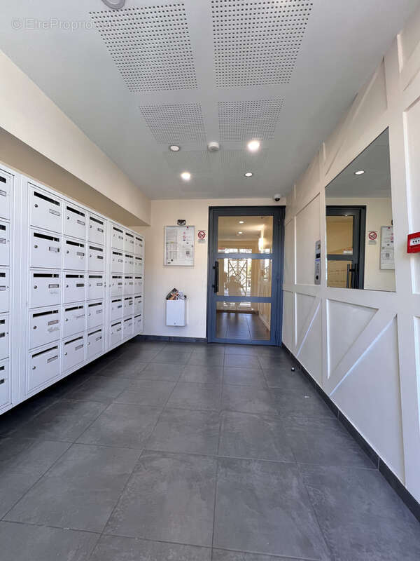 Appartement à LE BLANC-MESNIL