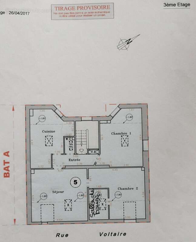 3EME ETAGE - Appartement à SAINT-OUEN