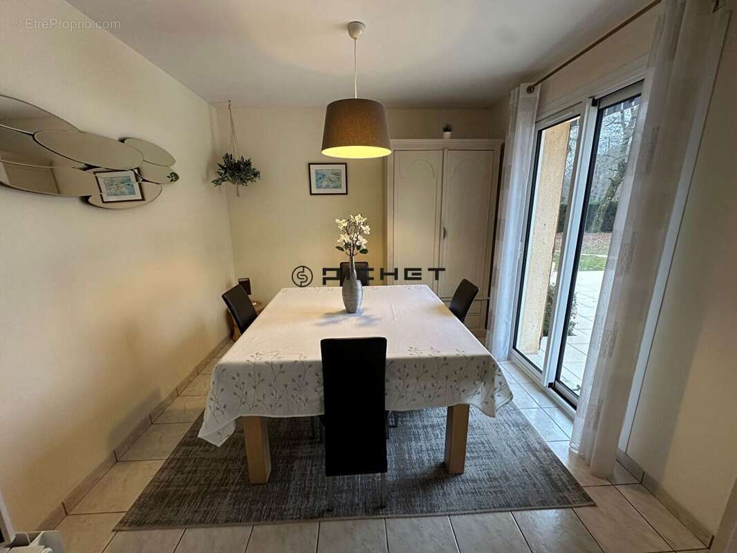 Maison à LE PIAN-MEDOC