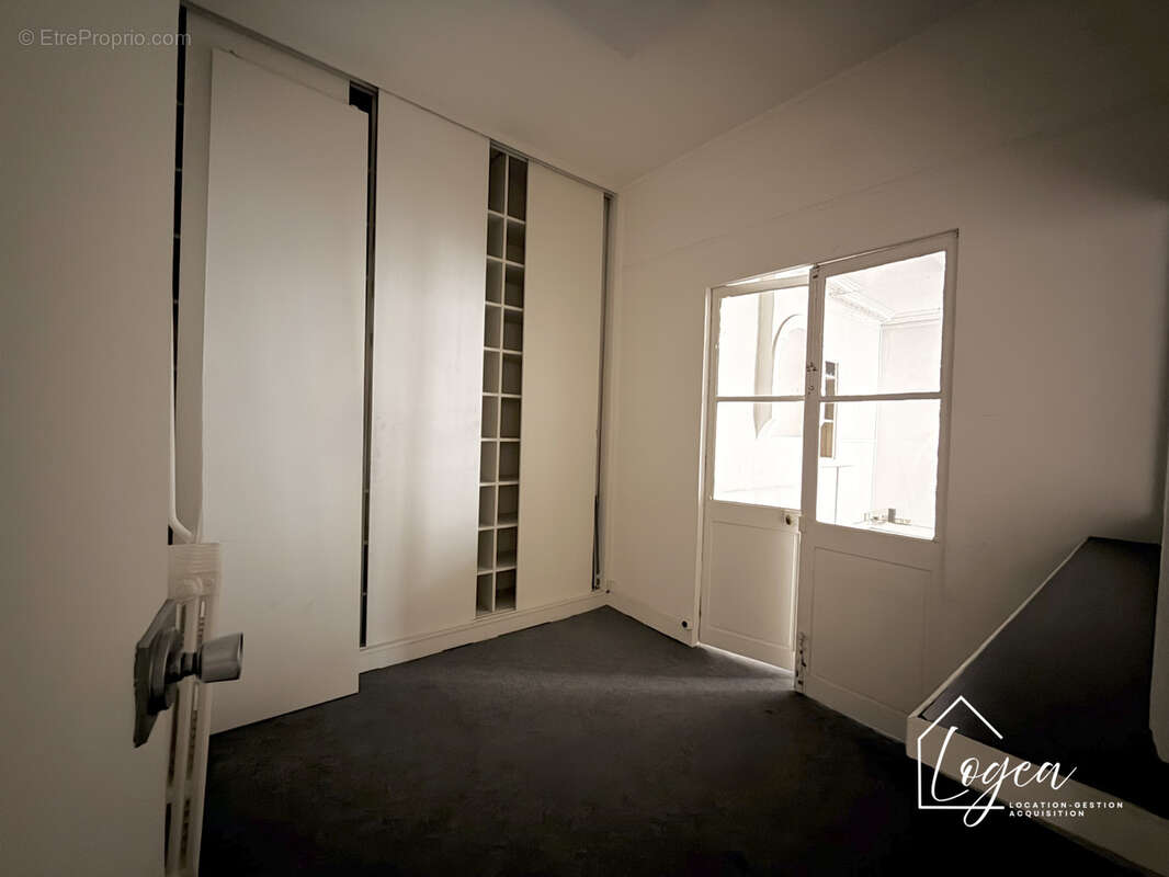 Appartement à PARIS-8E
