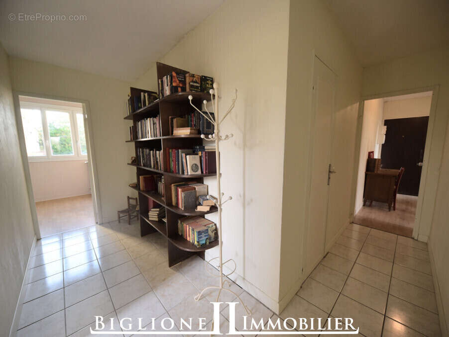 Appartement à COUBRON