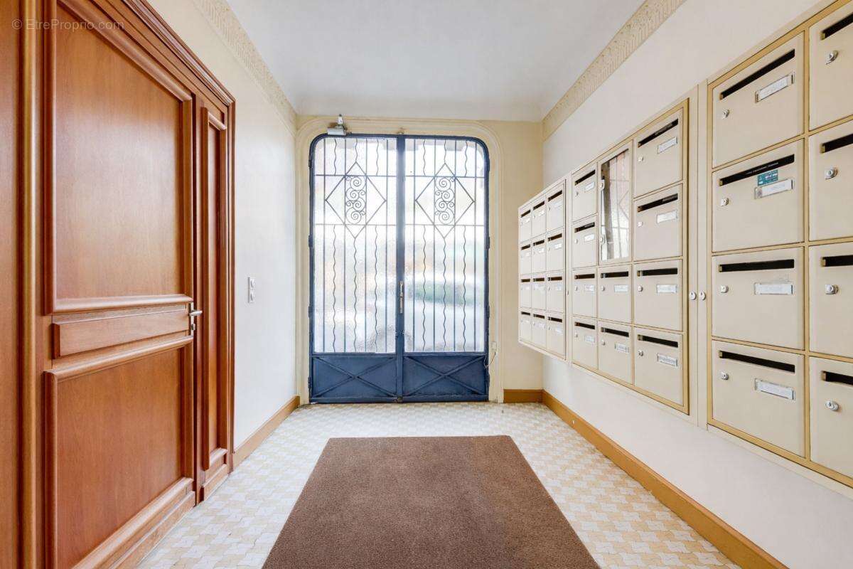 Appartement à PARIS-12E