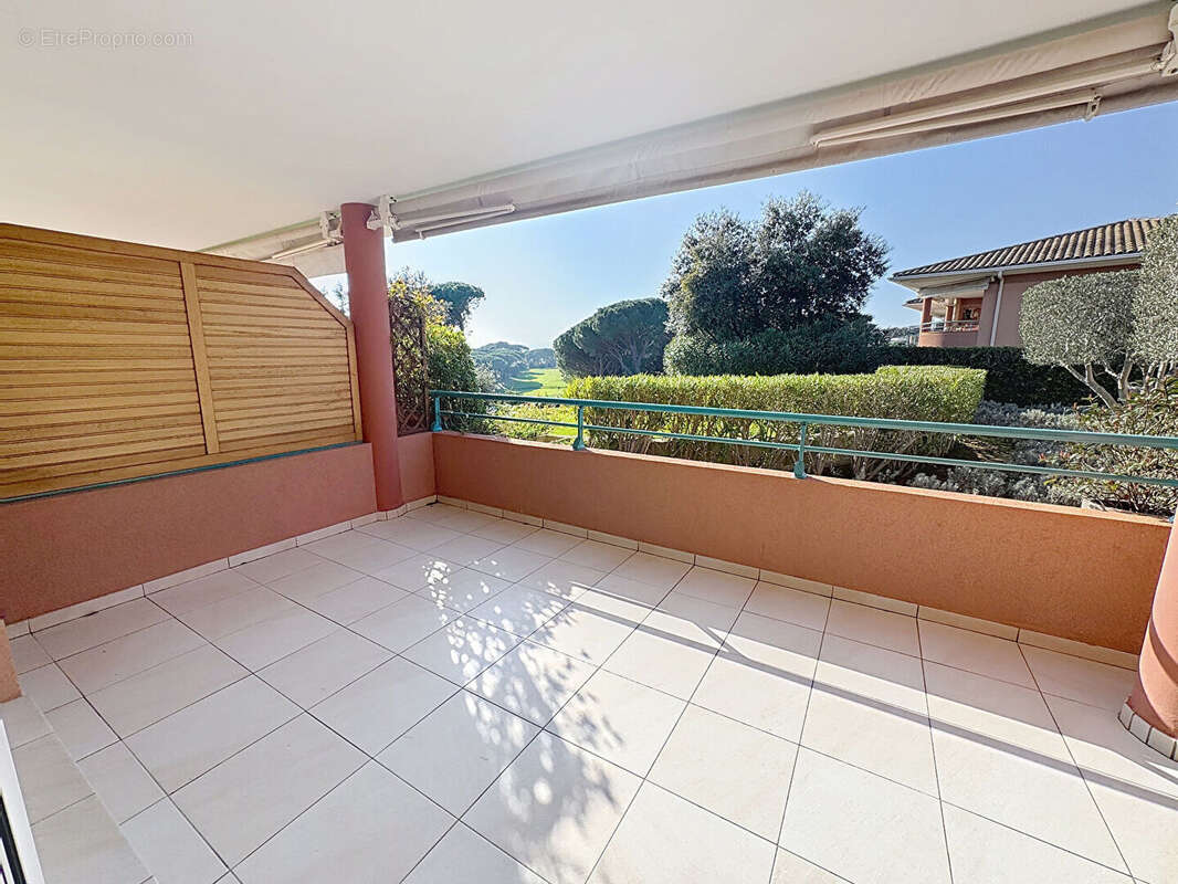 Appartement 3 pieces avec terrasse valescure - photo 2