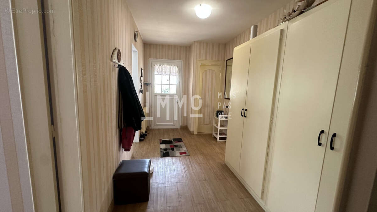 Maison à SAINT-CALAIS