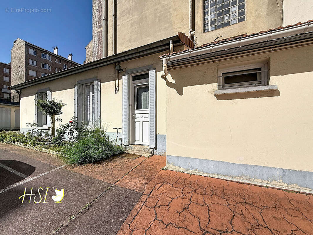 Appartement à COLOMBES