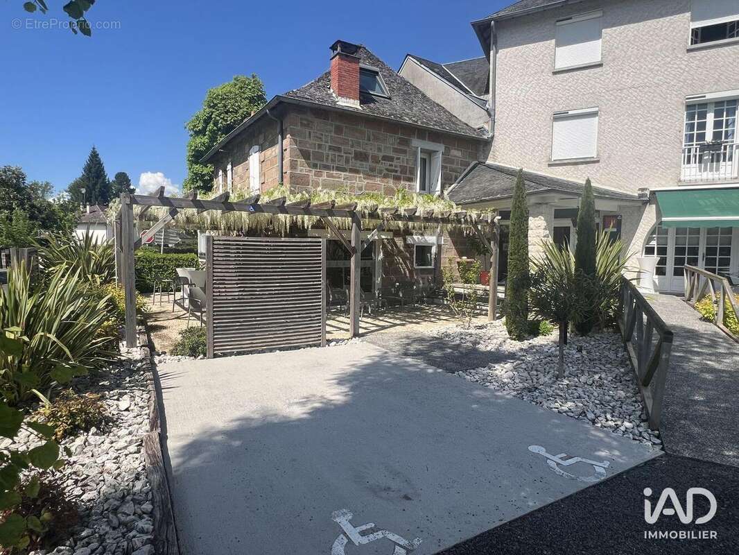 Photo 3 - Commerce à SAINT-VIANCE