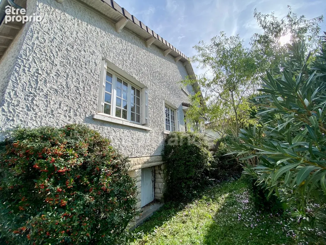 Maison à vendre 7 pièces LIGUGE (86) - photo 5