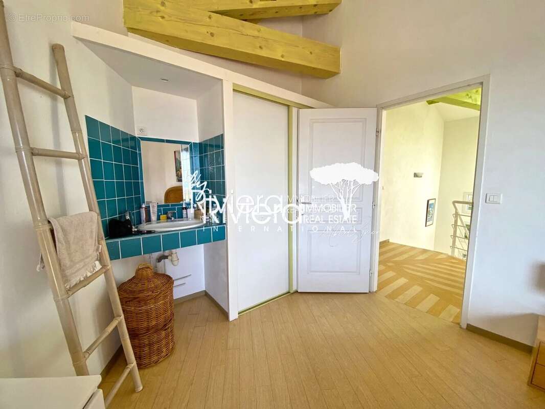 Maison à LA CROIX-VALMER