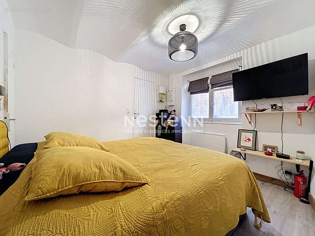 Appartement à VALLAURIS