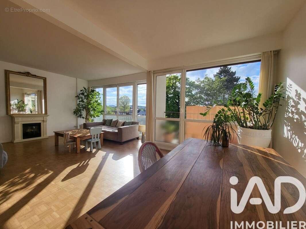 Photo 3 - Appartement à SAINT-GRATIEN