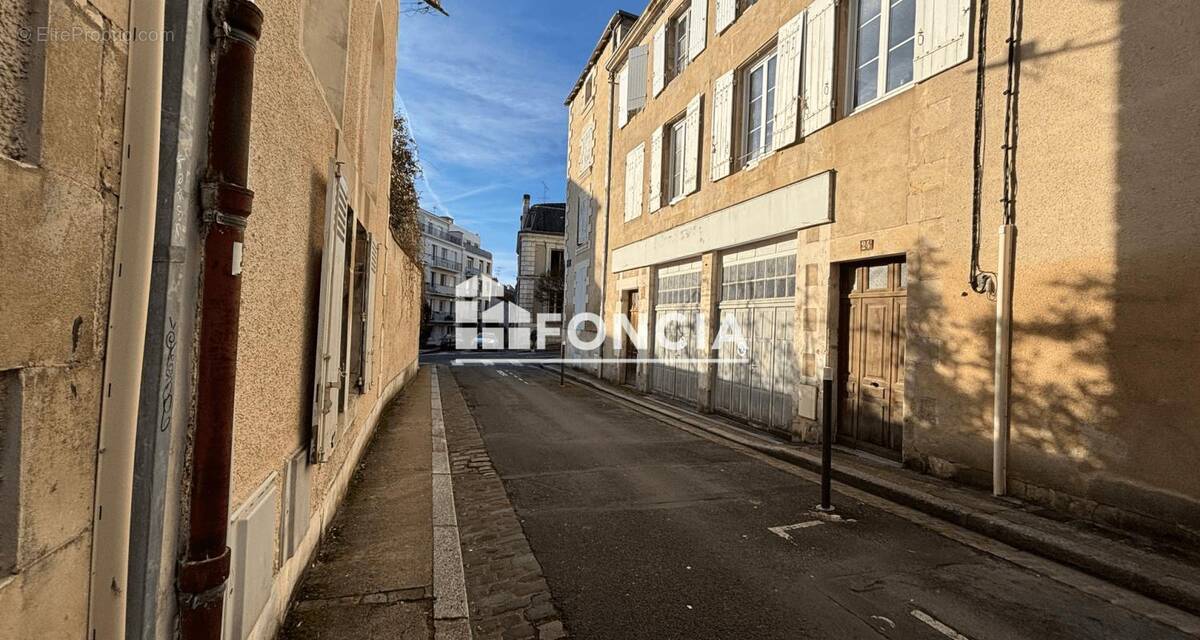 Appartement à POITIERS