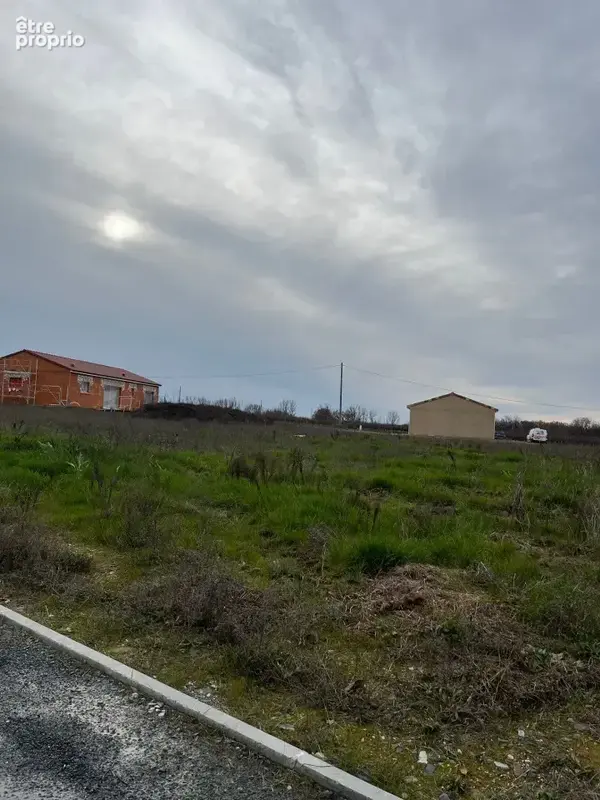 Terrain 655 m² à vendre à Montans (81600) - photo 2