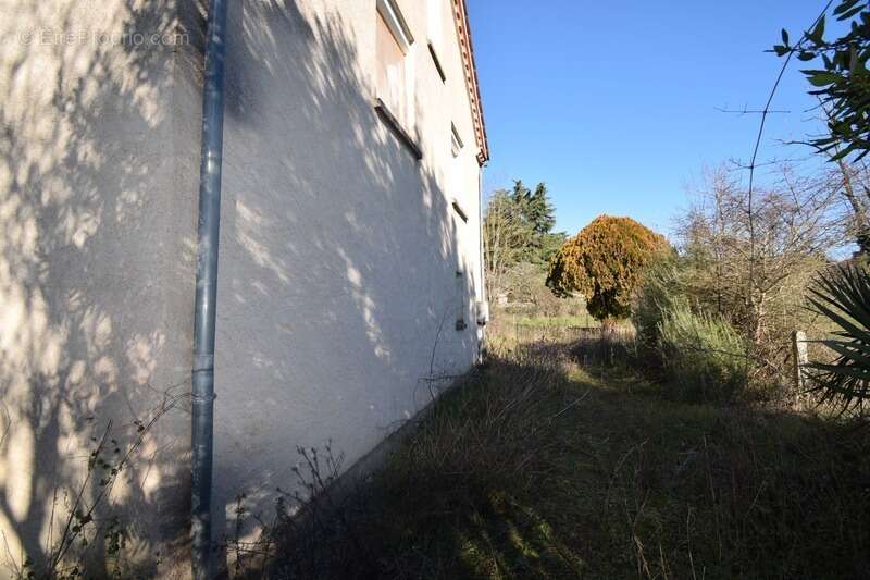 Maison à TOUR-DE-FAURE