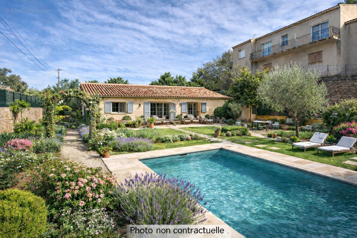 Terrain à SALON-DE-PROVENCE