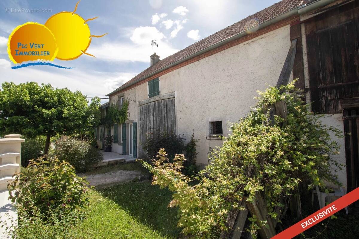 Maison à PONCEY-LES-ATHEE