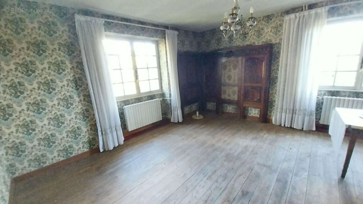 Maison à CHAMPVANS
