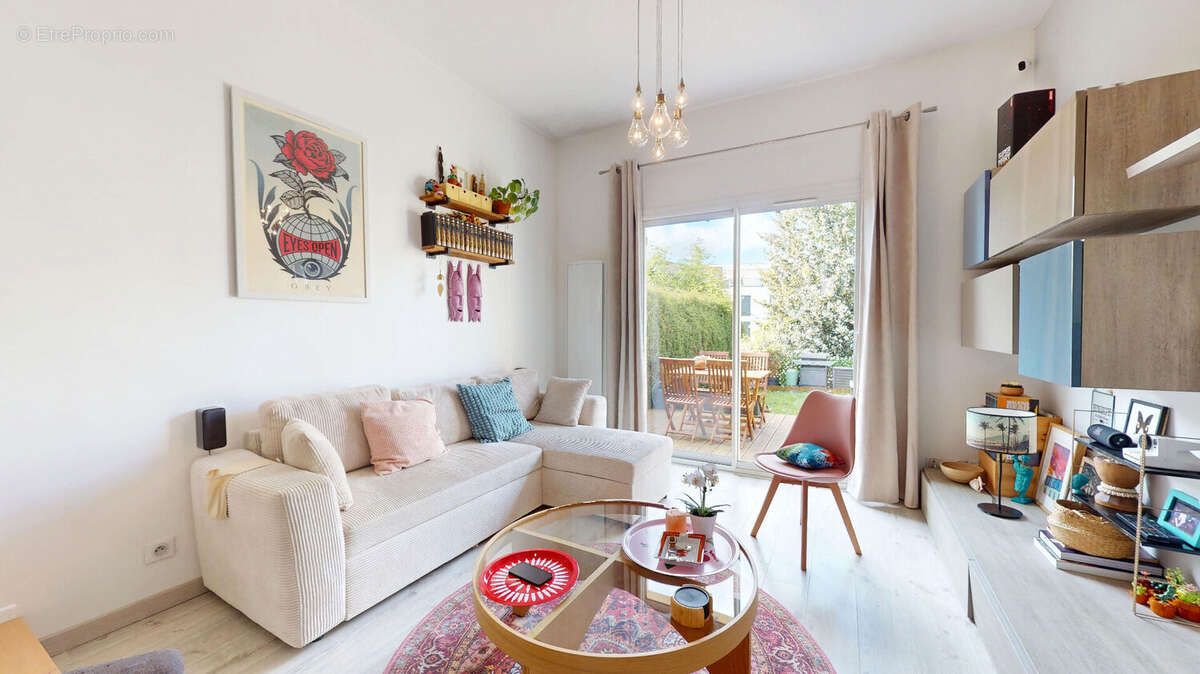 Maison à BOIS-D'ARCY