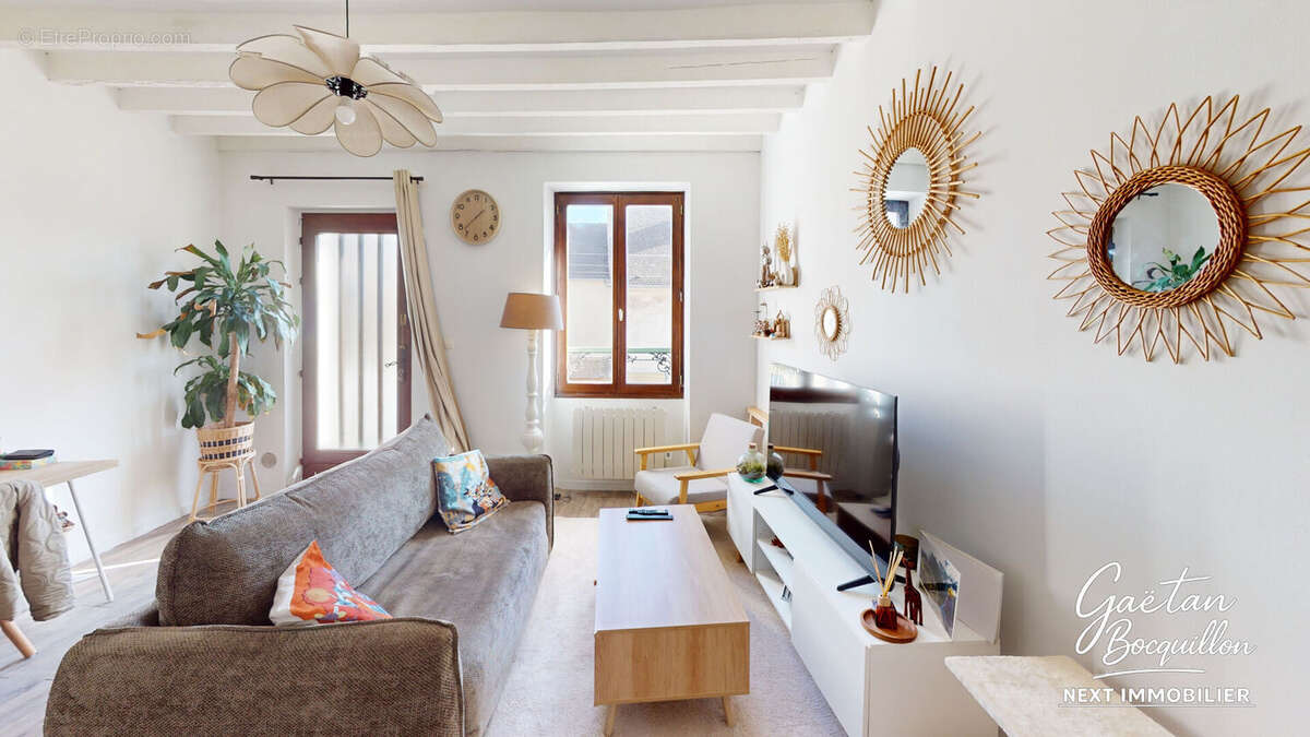 Appartement à VARREDDES