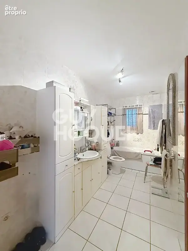 Cabestany - Villa de plain-pied T5 avec piscine sur 1075 M² de terrain - photo 8