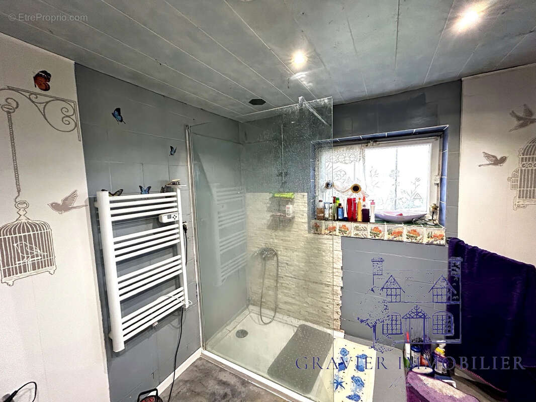 Maison à SAINT-GERMAIN-SUR-AY