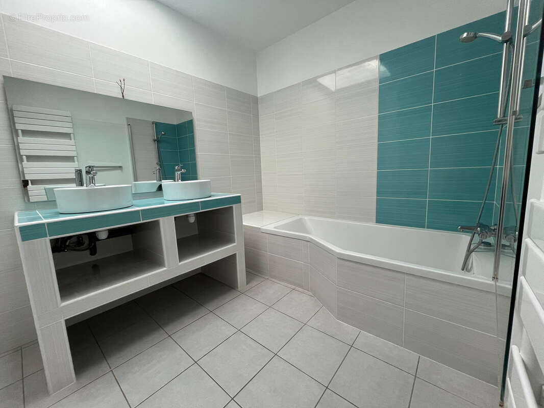 Maison à COULOUNIEIX-CHAMIERS