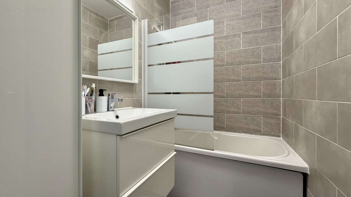 Appartement à CORBEIL-ESSONNES