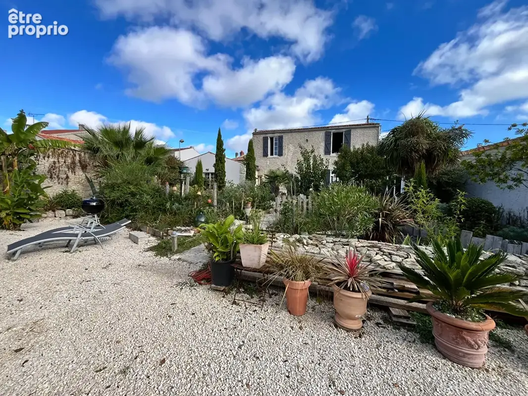 Maison de maître 300 m² 9 pièces Saint Georges d Oleron - photo 2