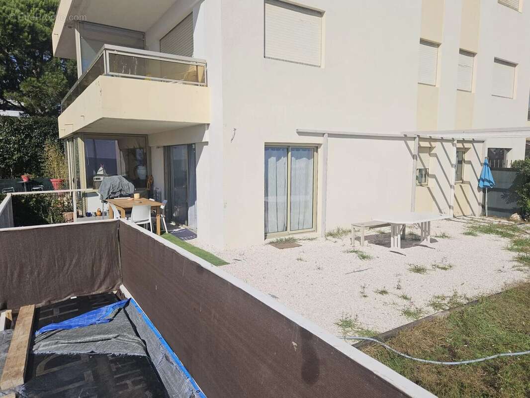 Appartement à VILLENEUVE-LOUBET