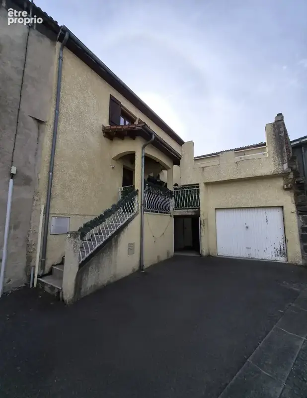 Maison 5 pièces-3 chambres, terrasses et garage - photo 1