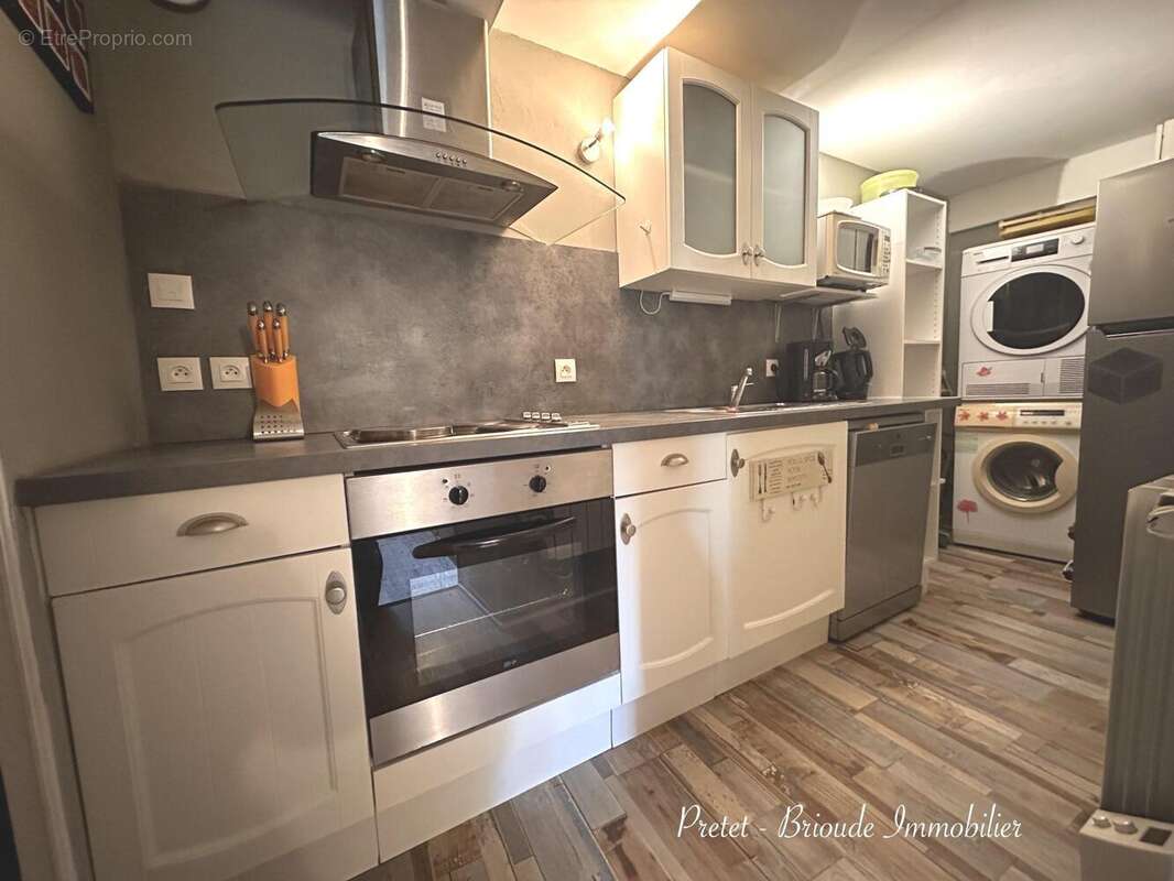 Appartement à LAVEISSIERE