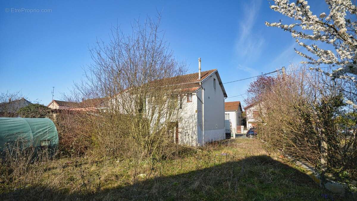 Maison à CUSSET