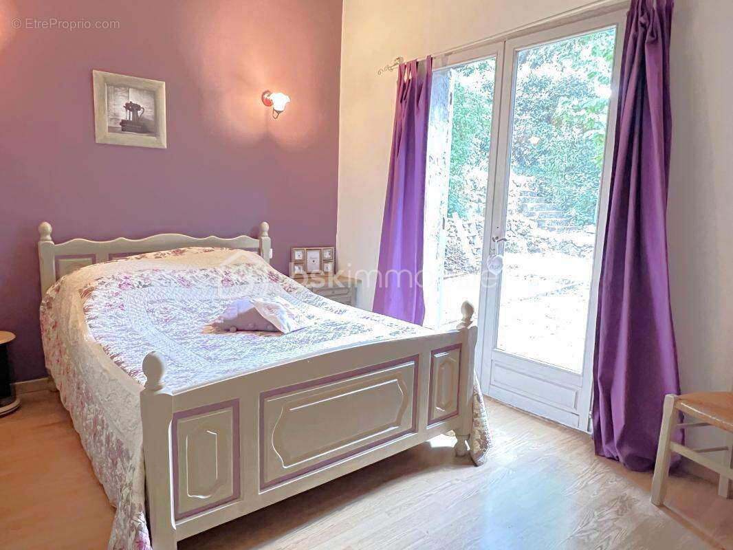 Maison à SAINT-PAUL-EN-FORET