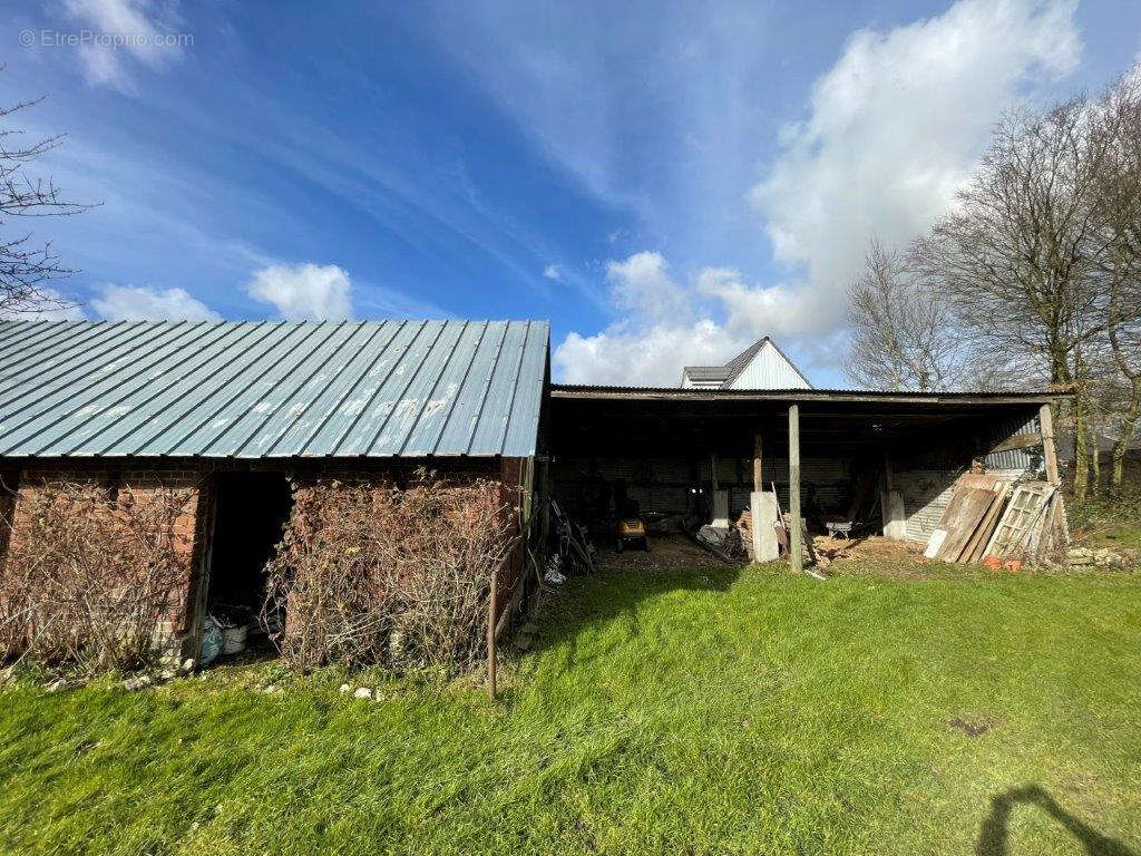 Chaumière 2 chambres avec dépendances - 3000 m² - Proche Goderville - photo 9