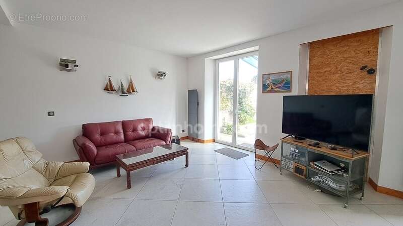 Maison à SAUVETERRE-DE-BEARN