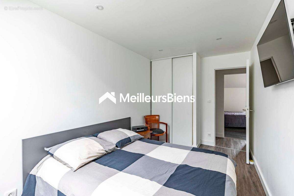 Maison à VILLENEUVE-LA-GARENNE