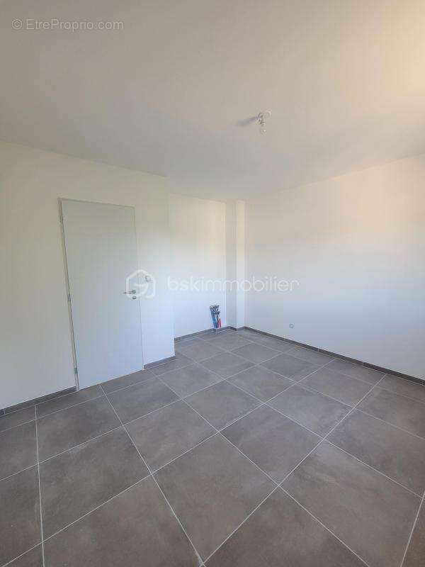 Maison à VILLENEUVE-LES-AVIGNON