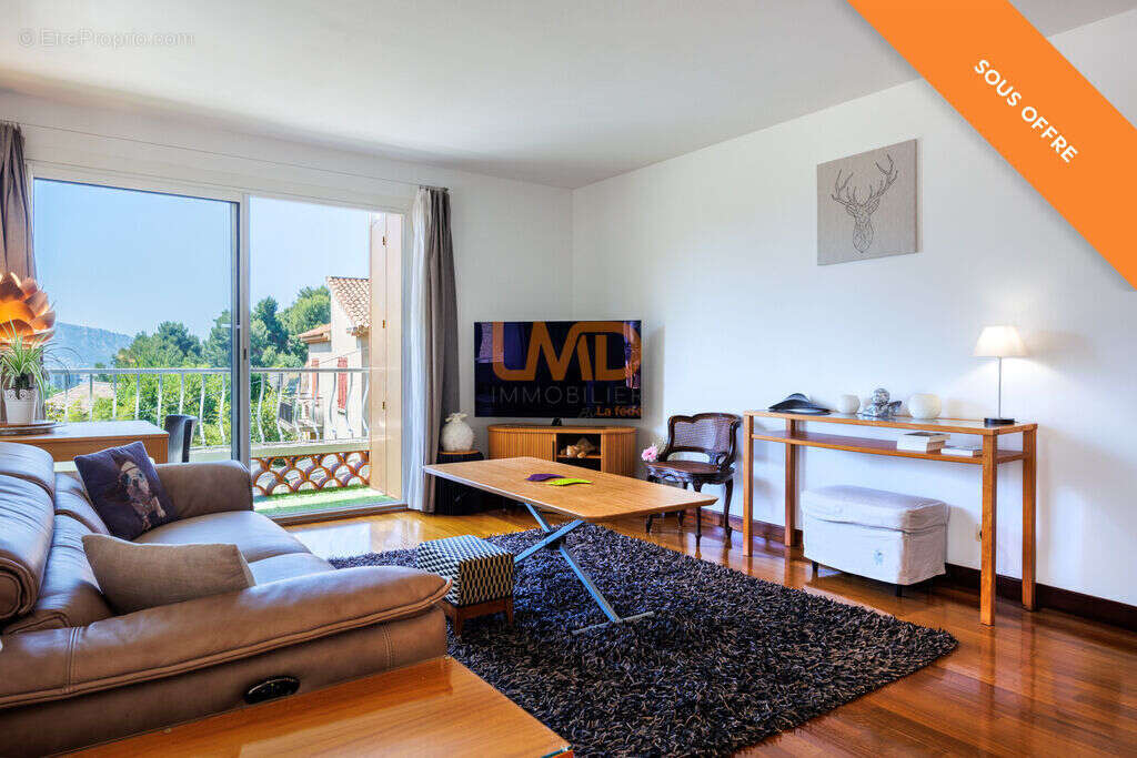Appartement à MARSEILLE-8E