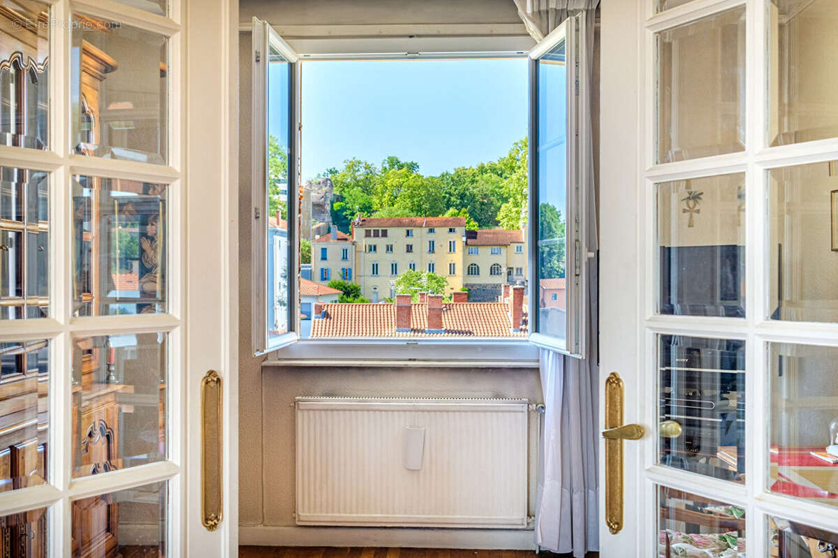 Appartement à LYON-5E
