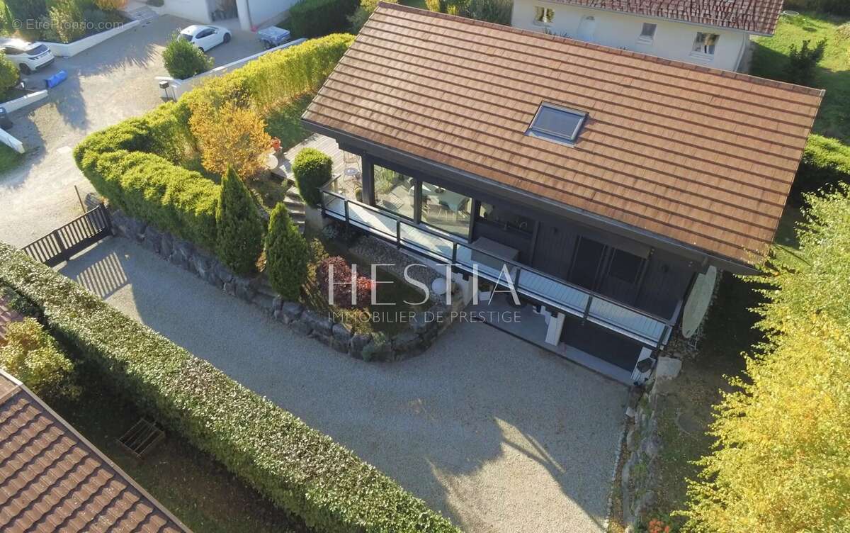Maison à POISY