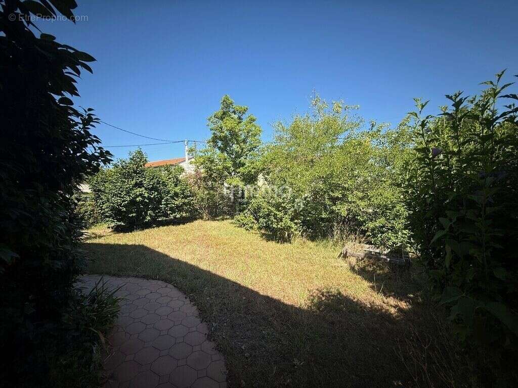 Maison à VILLENAVE-D'ORNON