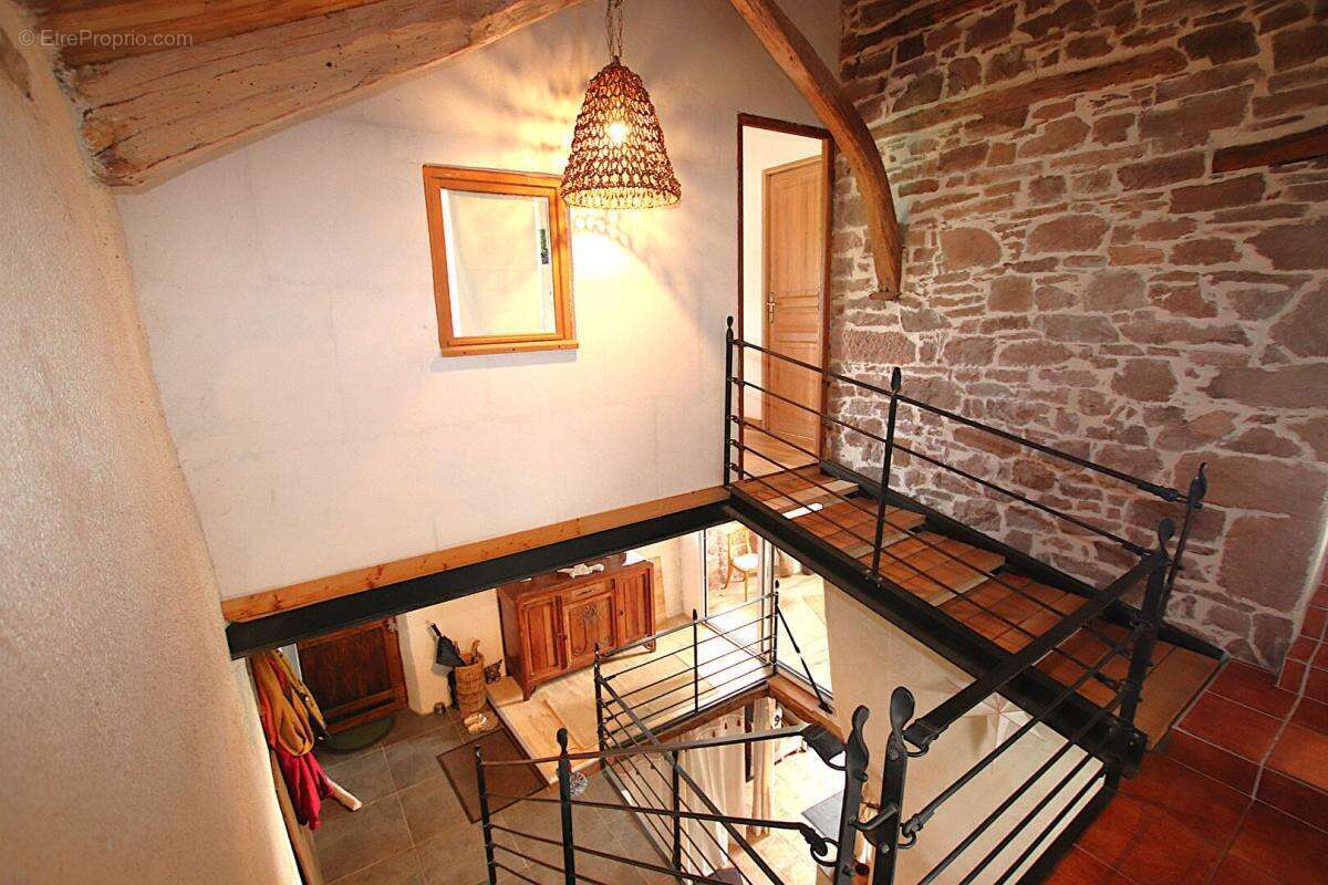 Maison d'exception autonome 169 m2 + annexe avec vue panoramique - photo 12