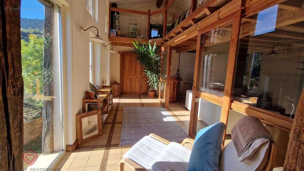 Maison à ESPLAS-DE-SEROU