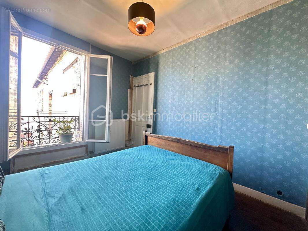 Appartement à COLOMBES