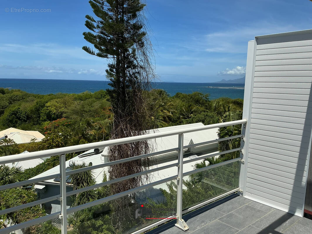 Appartement à LE GOSIER